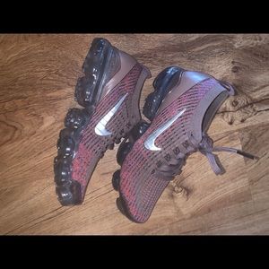 Vapormax running sneakers